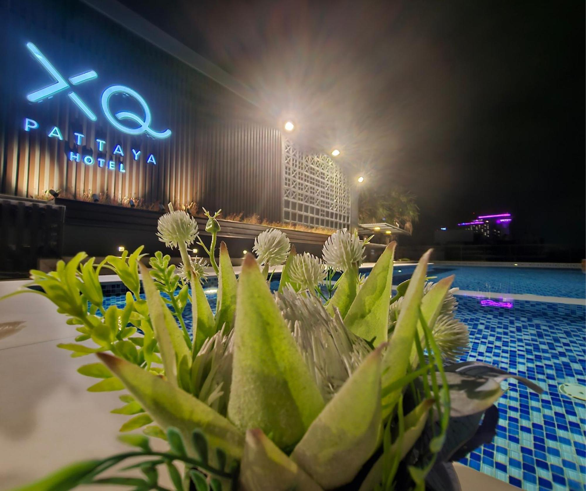 Xq Pattaya Hotel Buitenkant foto
