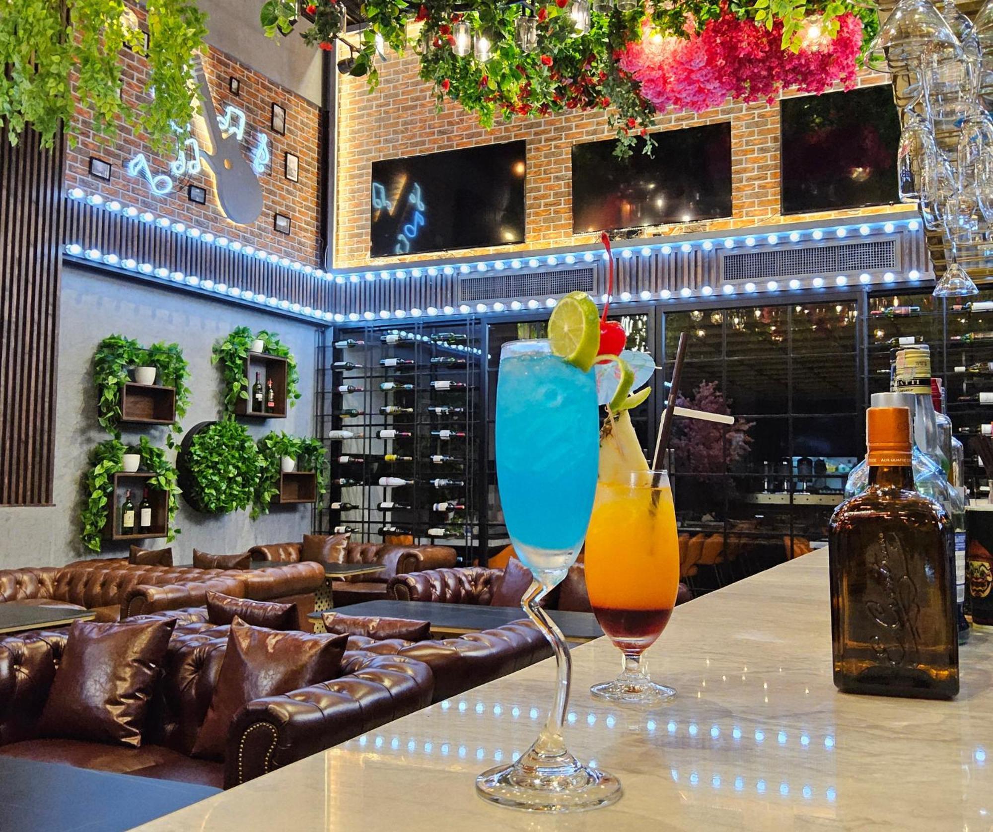 Xq Pattaya Hotel Buitenkant foto