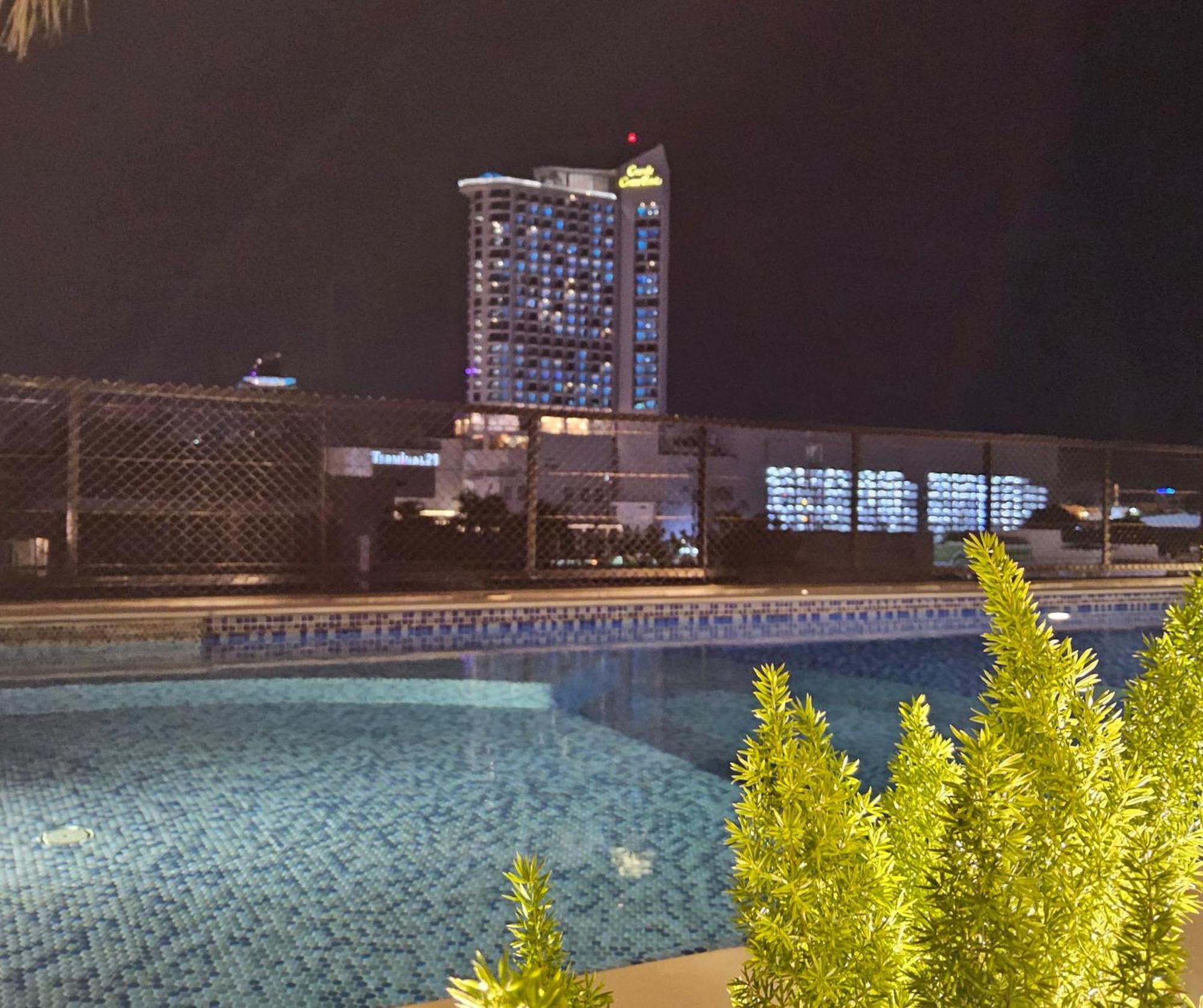 Xq Pattaya Hotel Buitenkant foto